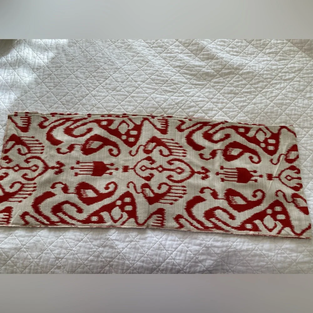 Damask Table Runner